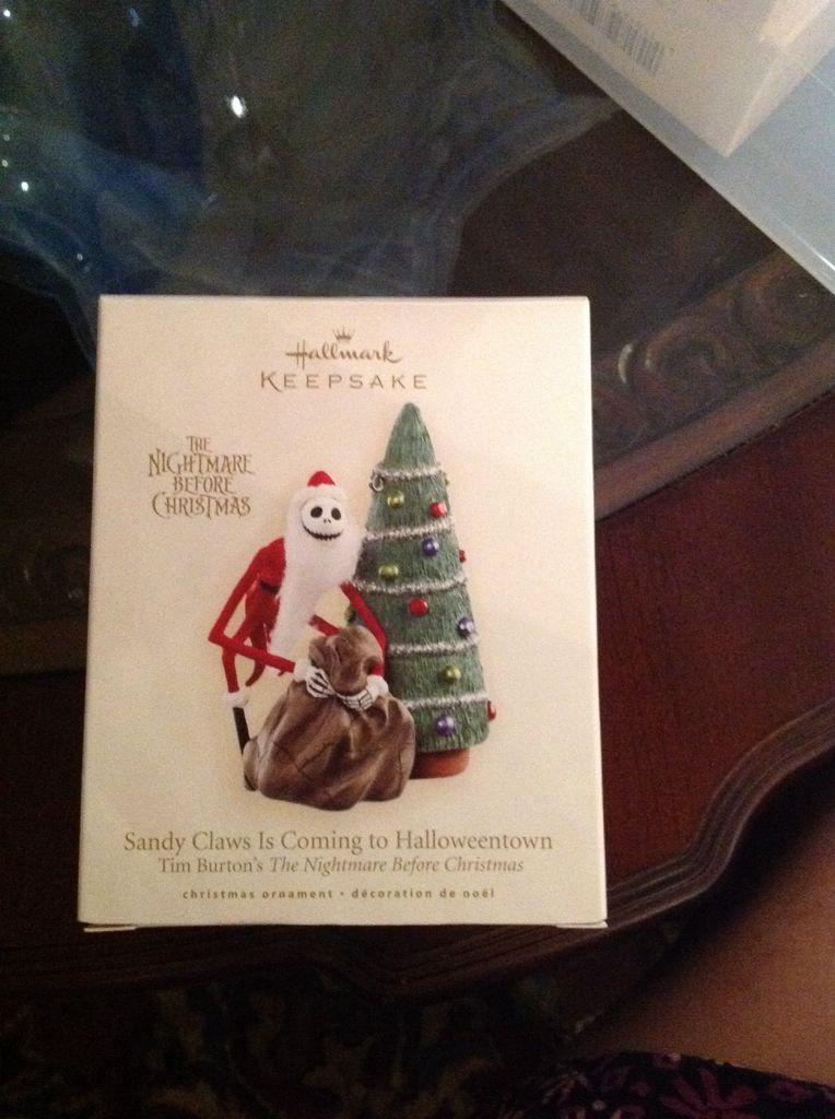 Sandy Claus Is Coming To Halloweentown - The Nightmare Before Christmas (Tim Burton’s Nightmare Before Christmas) ornament collectible [Barcode 795902983734] - Main Image 1