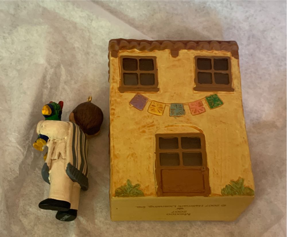 Joy To The World Collection Mexico - Joy To The World Collection (House, World) ornament collectible [Barcode 795902992927] - Main Image 4