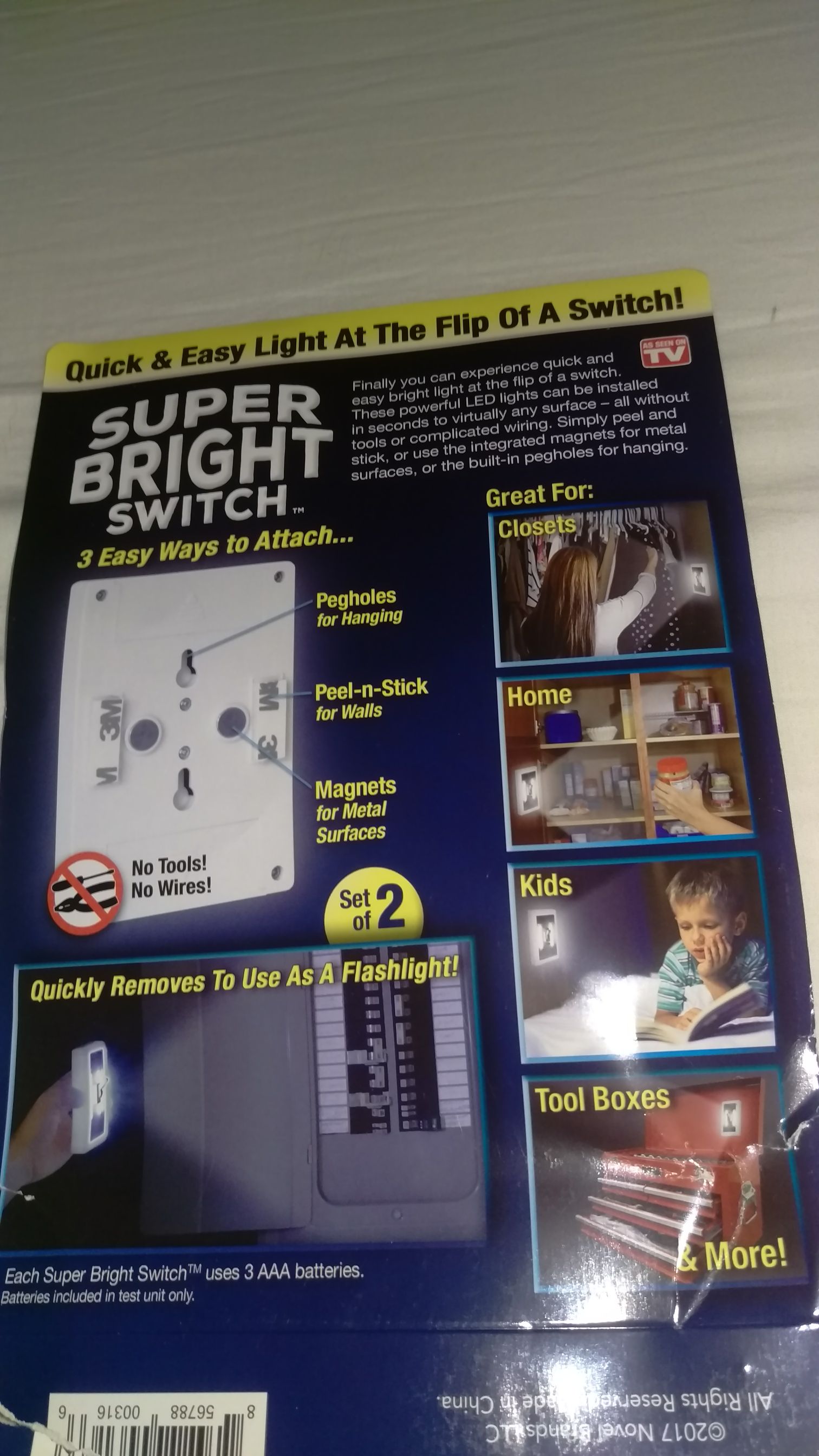 Super Bright Switch  (Portable Lights) ornament collectible [Barcode 856788003166] - Main Image 2