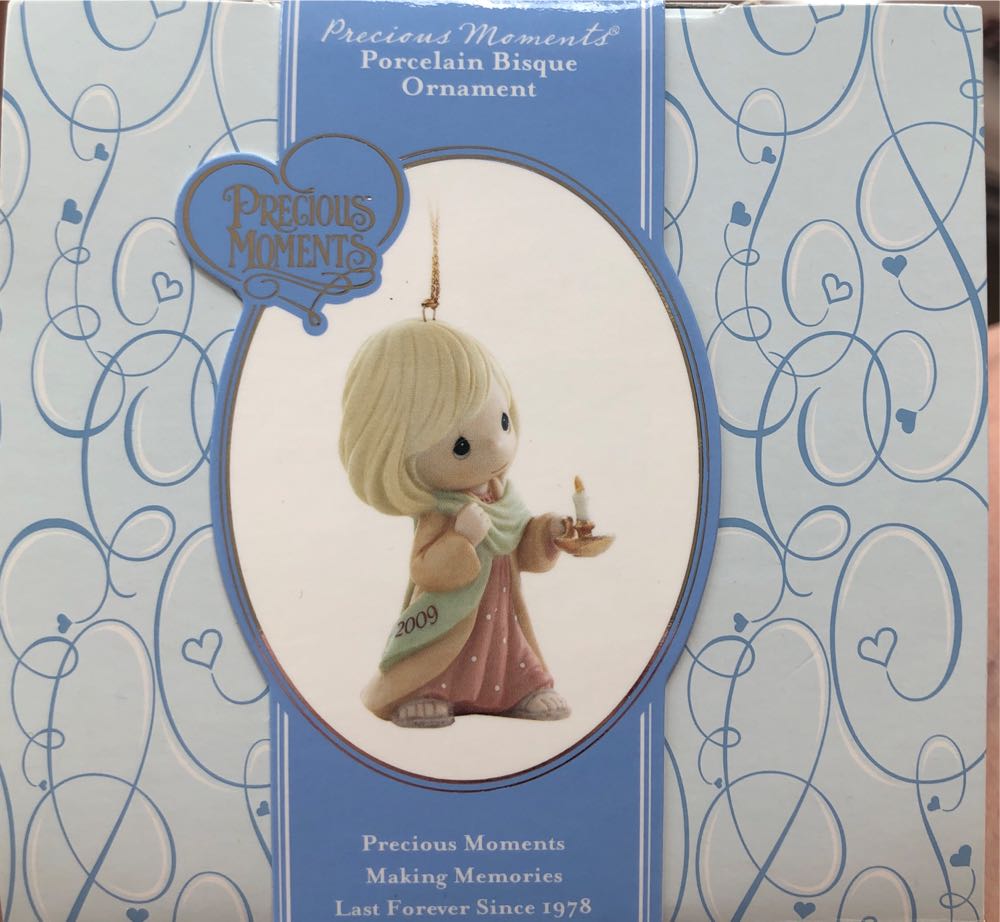 May Your Faith Light The Way - Precious Moments Ornaments (Christmas) ornament collectible [Barcode 875555910025] - Main Image 3