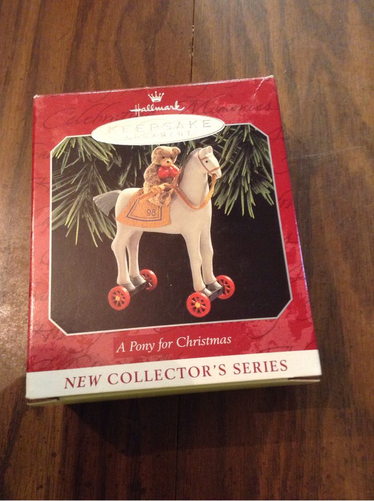 Peanuts A Tree for Woodstock