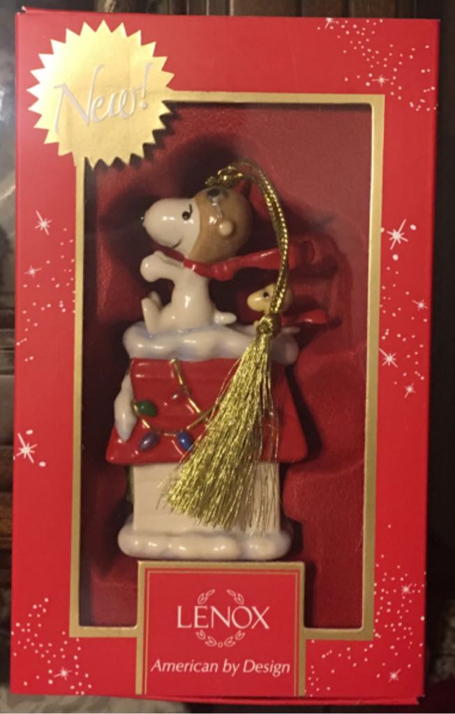Hallmark Santas From Around the World England Tabletop