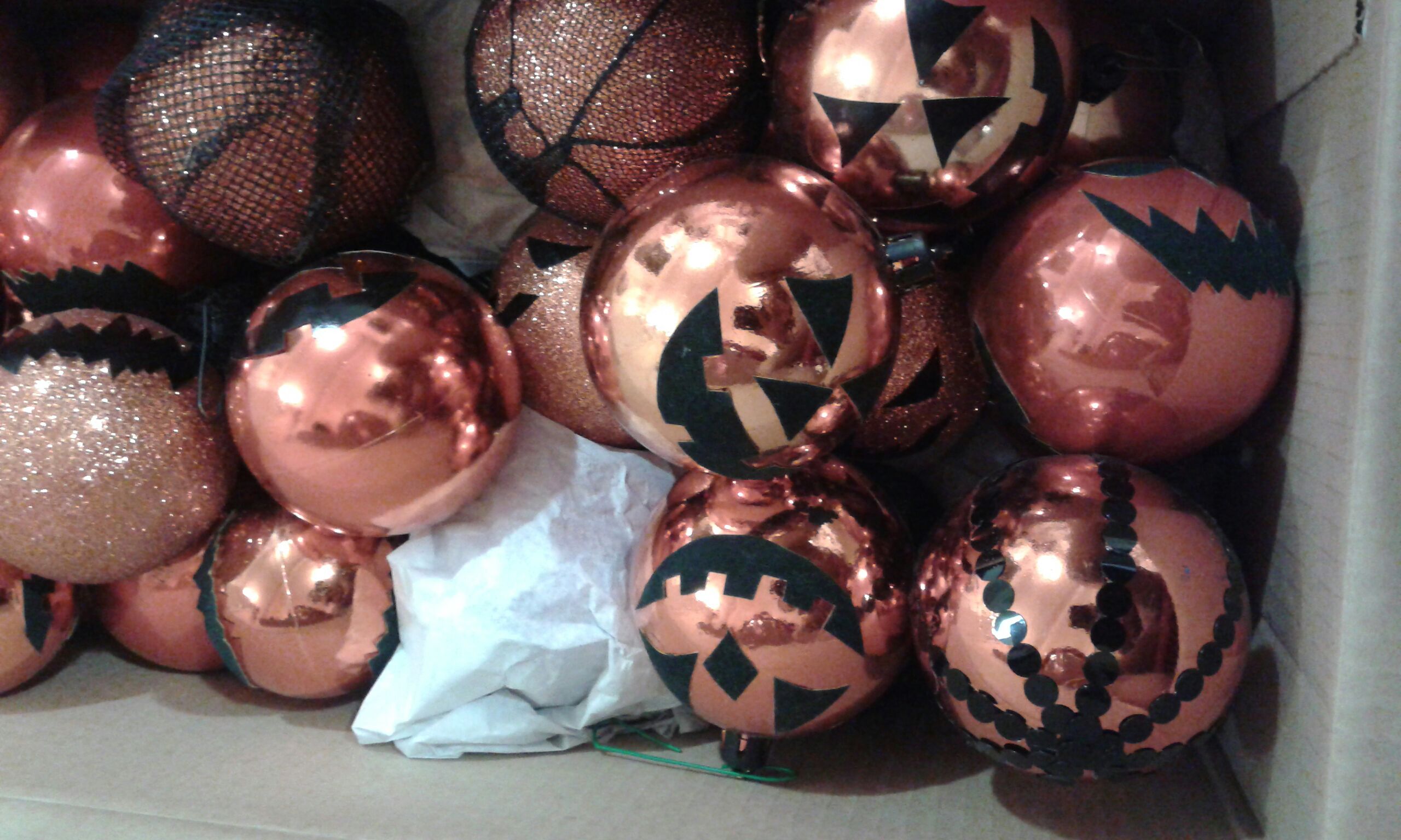 Esferas de Halloween  (Halloween) ornament collectible [Barcode 884144940480] - Main Image 1