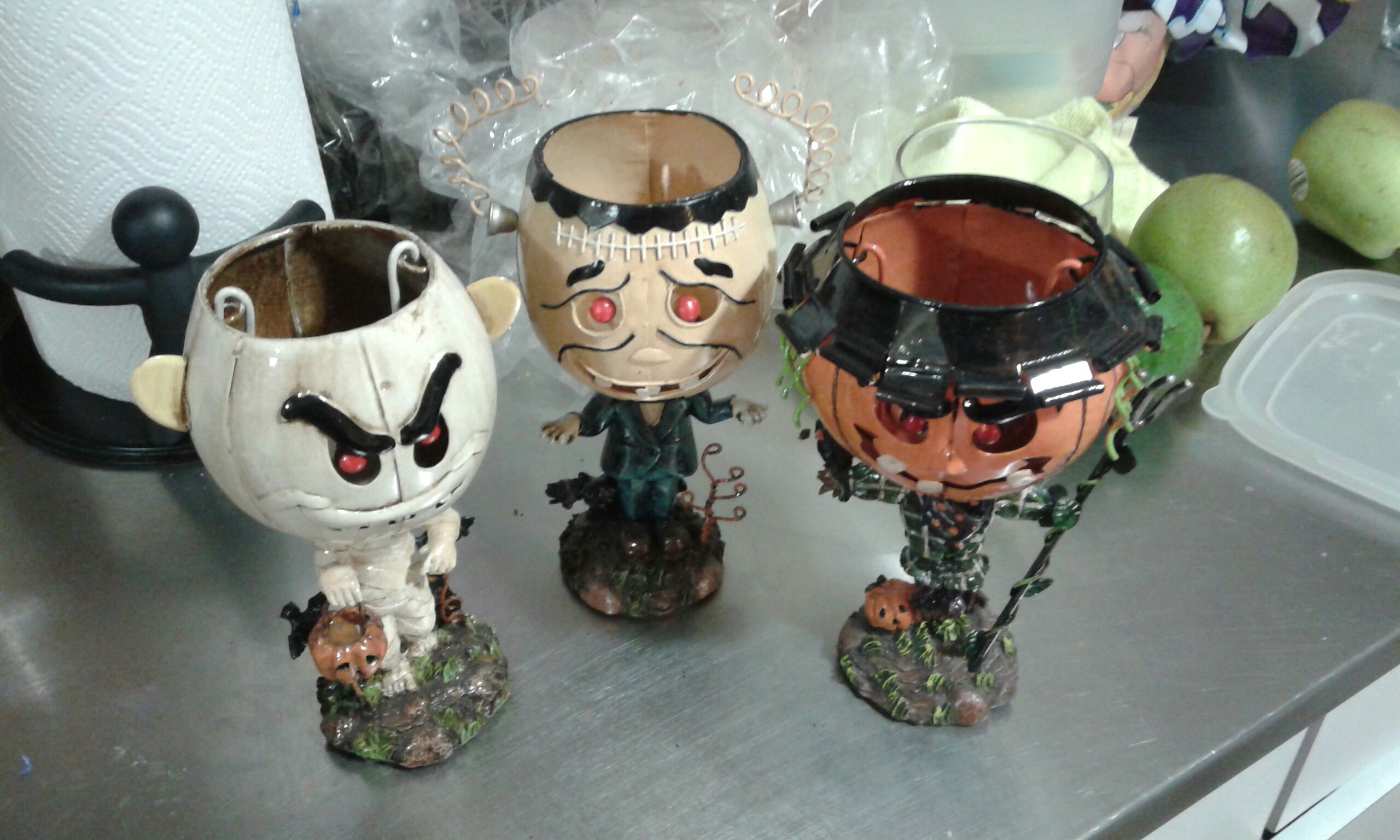 5 Red-headed Woodpecker