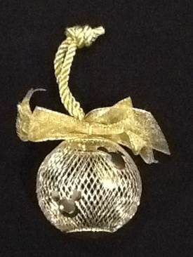 WDW Gold Metal Mickey Globe  (Disney) ornament collectible - Main Image 1