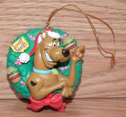 Scooby-Doo! In Wreath - Scooby Doo (Cartoon network) ornament collectible - Main Image 2
