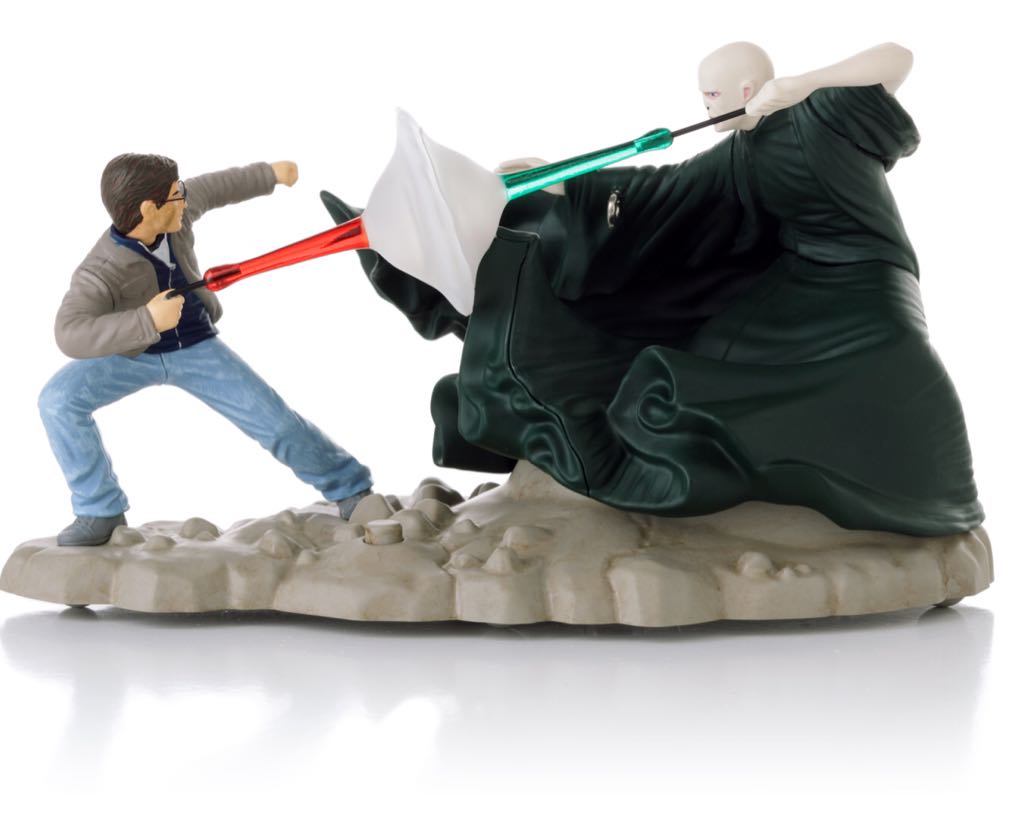 The Final Battle  (Harry Potter) ornament collectible - Main Image 2