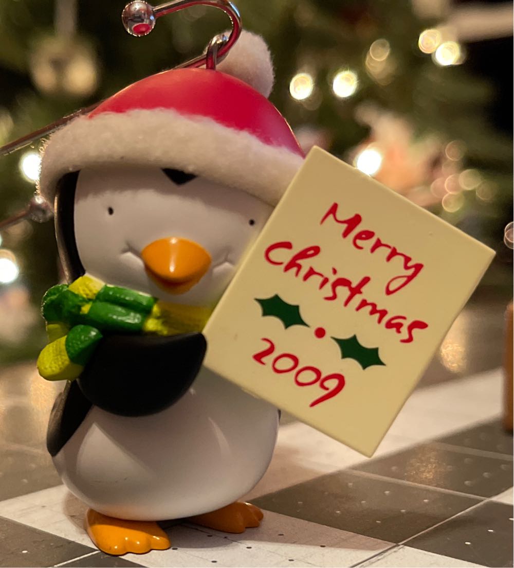 Sign Of The Times  - VIP (Penguins) ornament collectible - Main Image 3