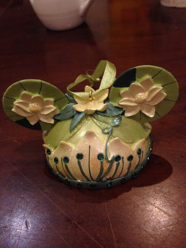 Beverage holder Lime green skull