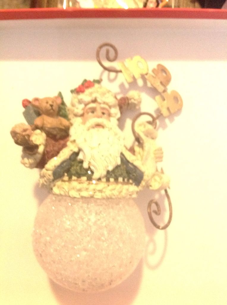 Sneeuwman met Rode Jas, Pakjes en Zuurstok