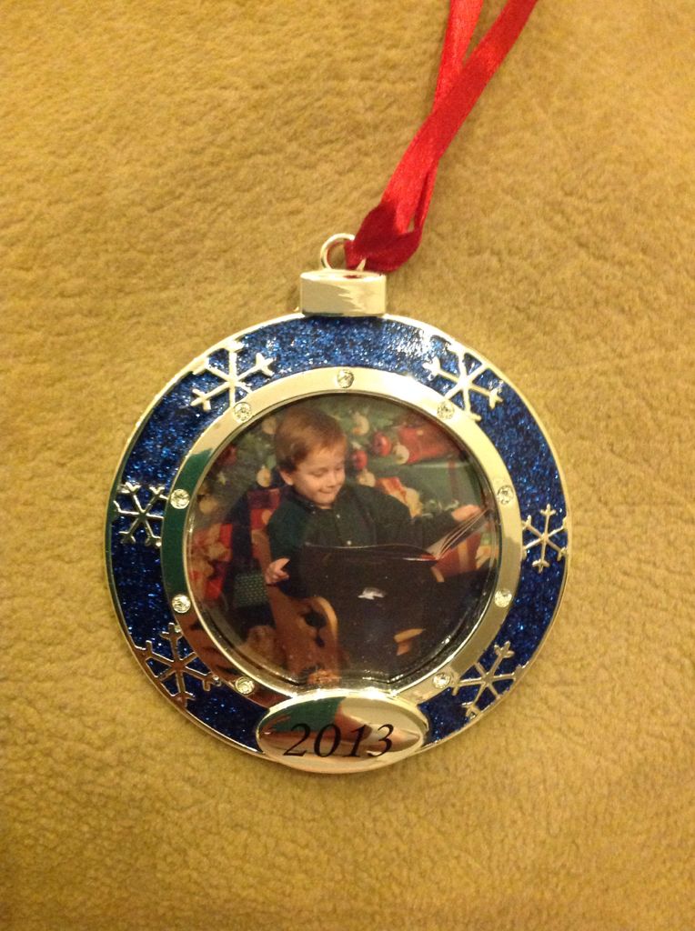 Winnie The Pooh - A Bounci-ful Christmas - Tigger