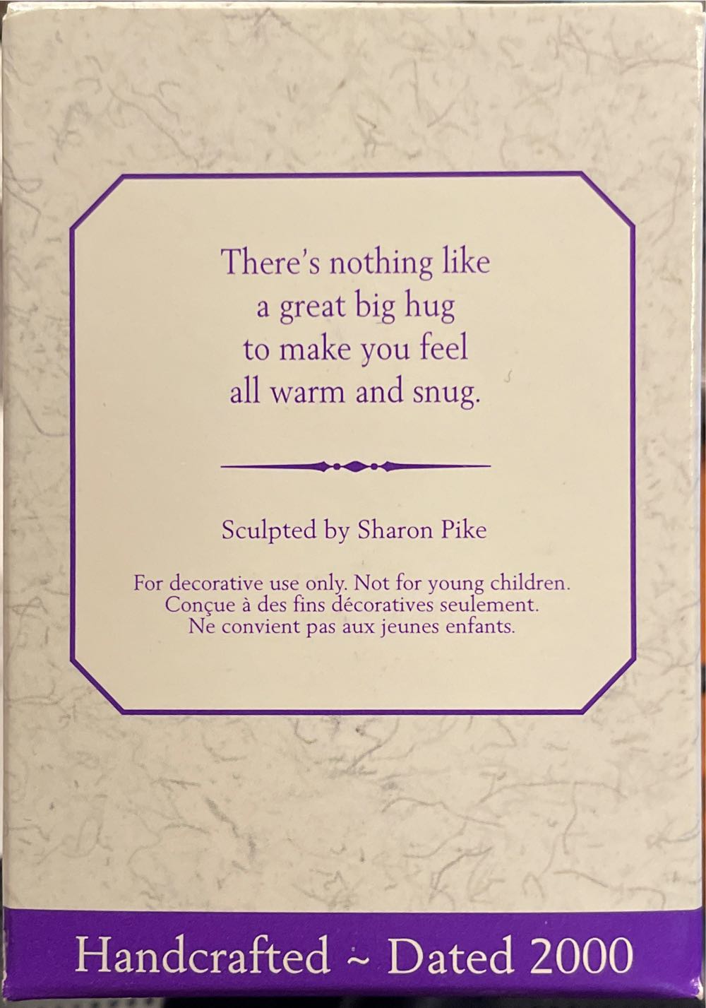 Snug Hug, A - Peanuts (Peanuts) ornament collectible [Barcode 015012554885] - Main Image 2