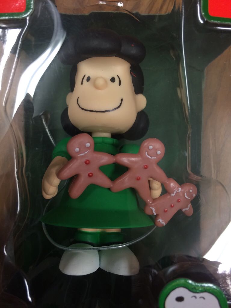 WDW Pooh Glass Ball 25th Anniversary