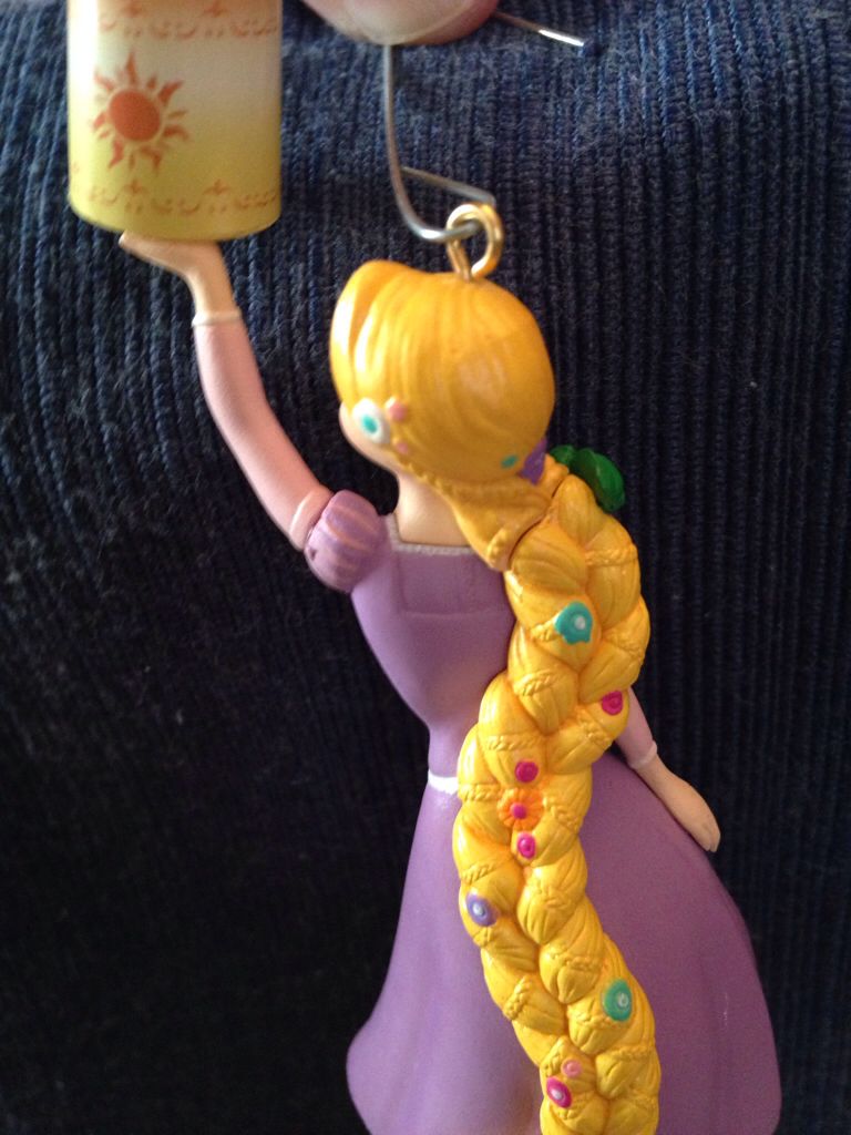 Tangled - Rapunzel  ornament collectible - Main Image 2