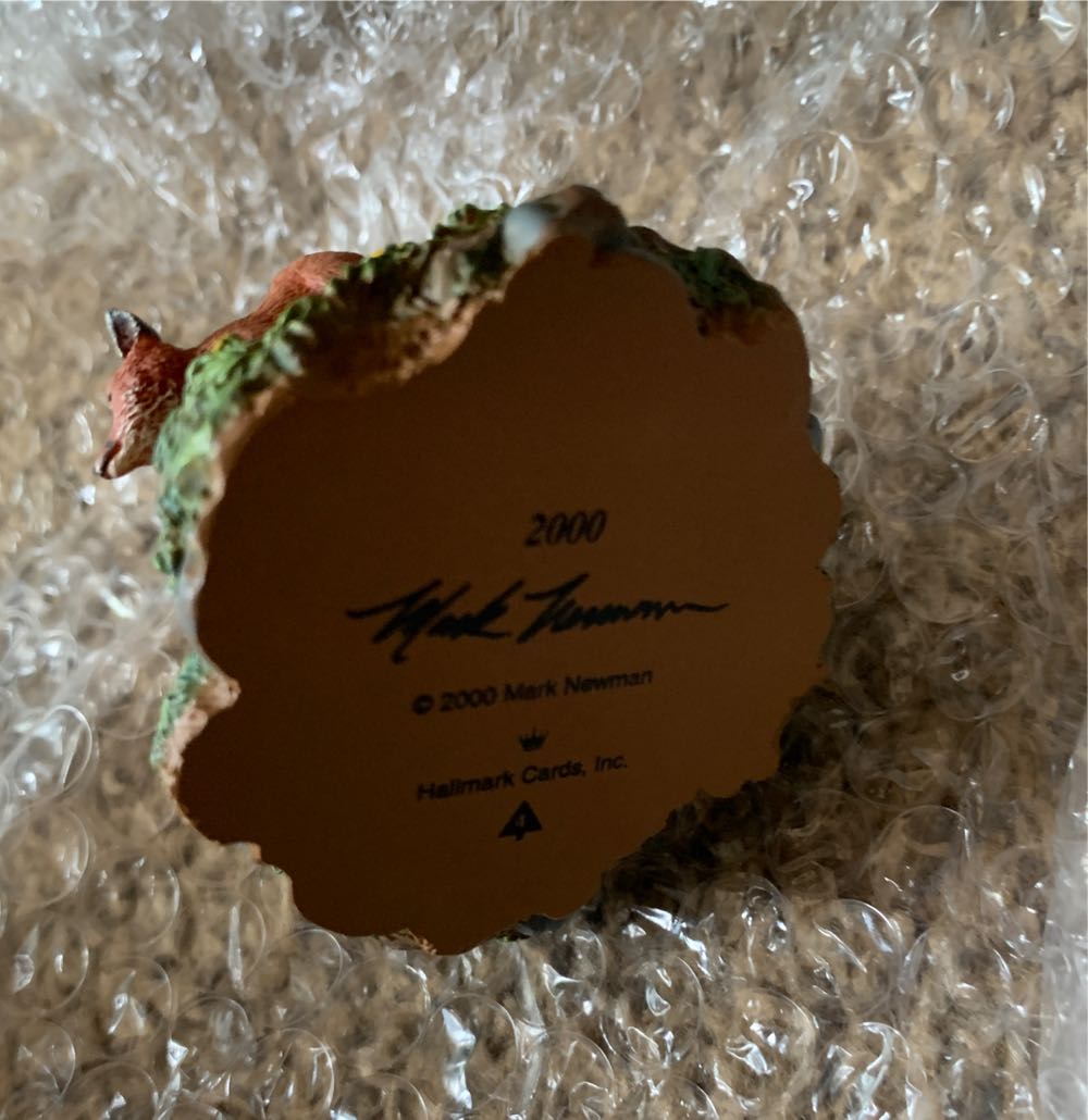 Hallmark Keepsake. Christmas. Majestic Wilderness. 2000. 4th In Series. Foxes In The Wilderness. Designed By Mark Newman. - Majestic Wilderness (Foxes In The Forest) ornament collectible [Barcode 015012564525] - Main Image 4