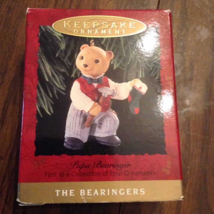 Brown Throws with leaves(5)