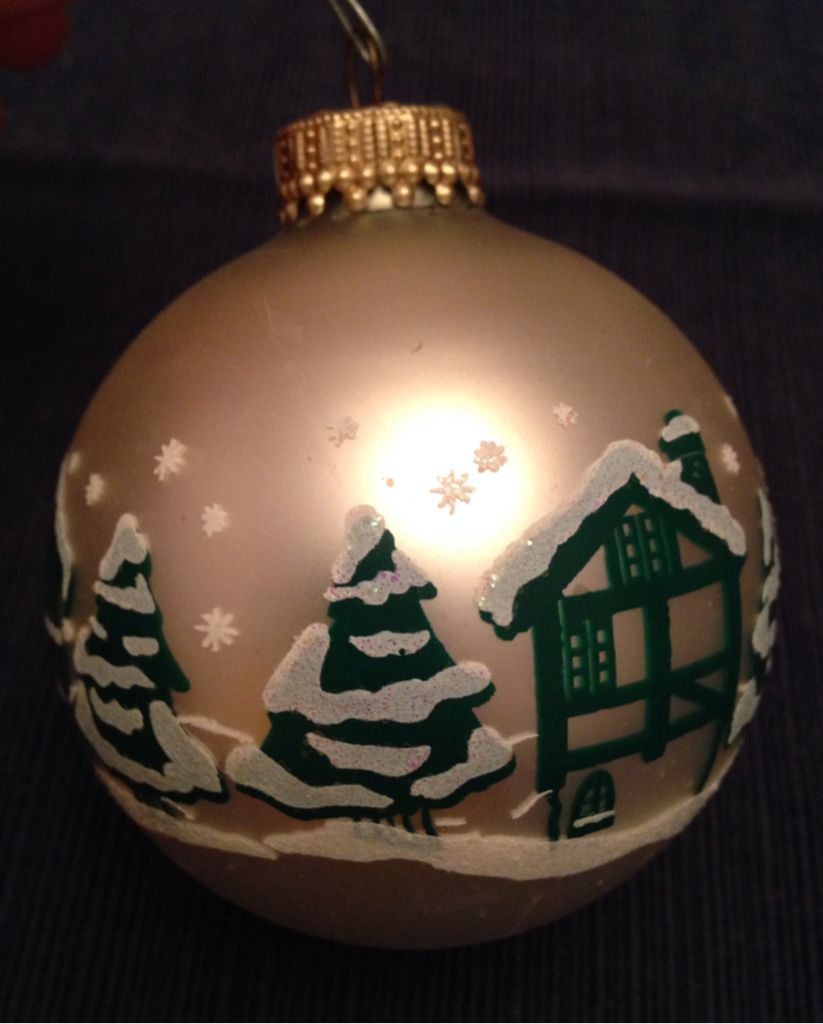 Goofy Bulb- Aunt Jenny’s  ornament collectible - Main Image 2