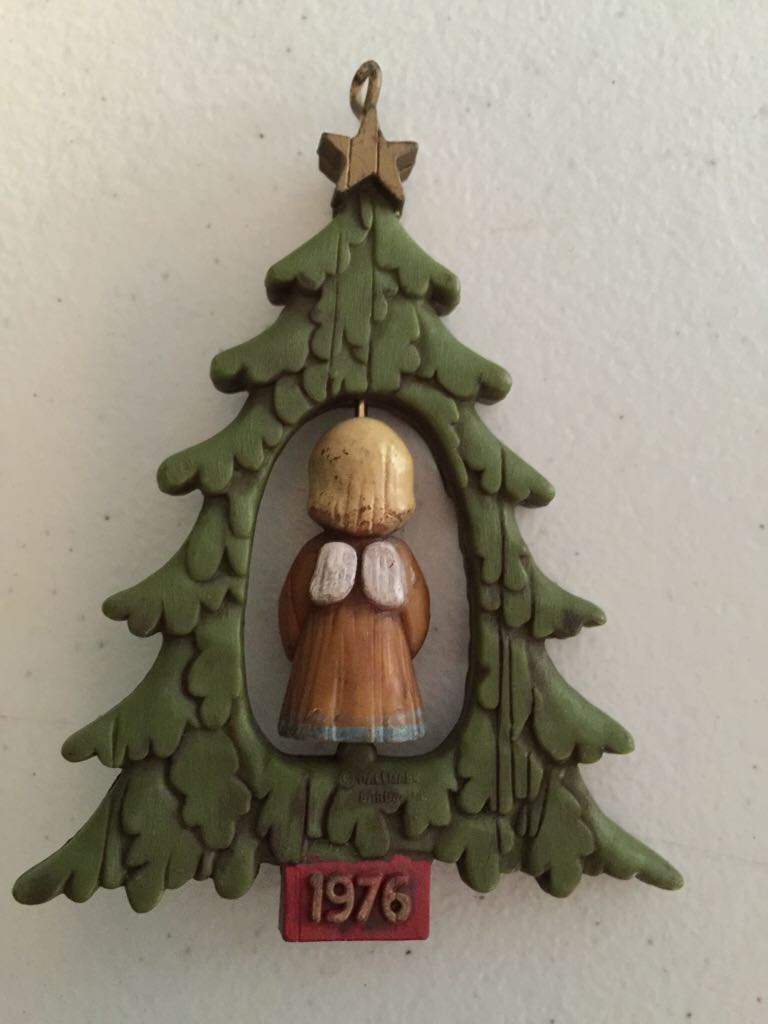 Twirlabouts Angle - None ornament collectible - Main Image 2