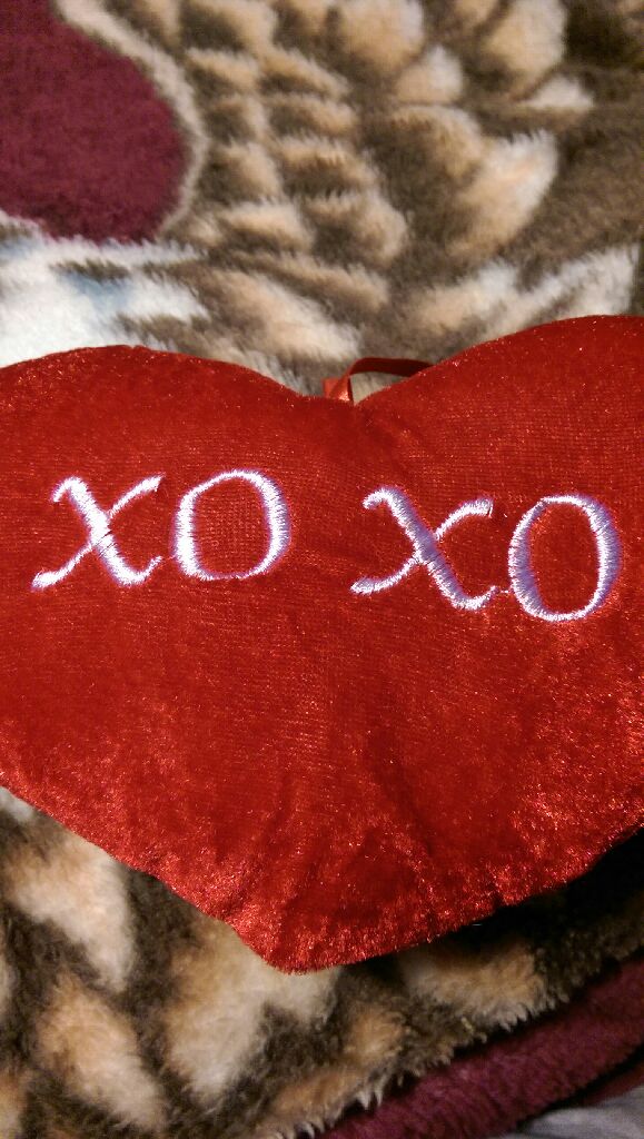 Betty Boop Holding Christmas Present & Candy Cane