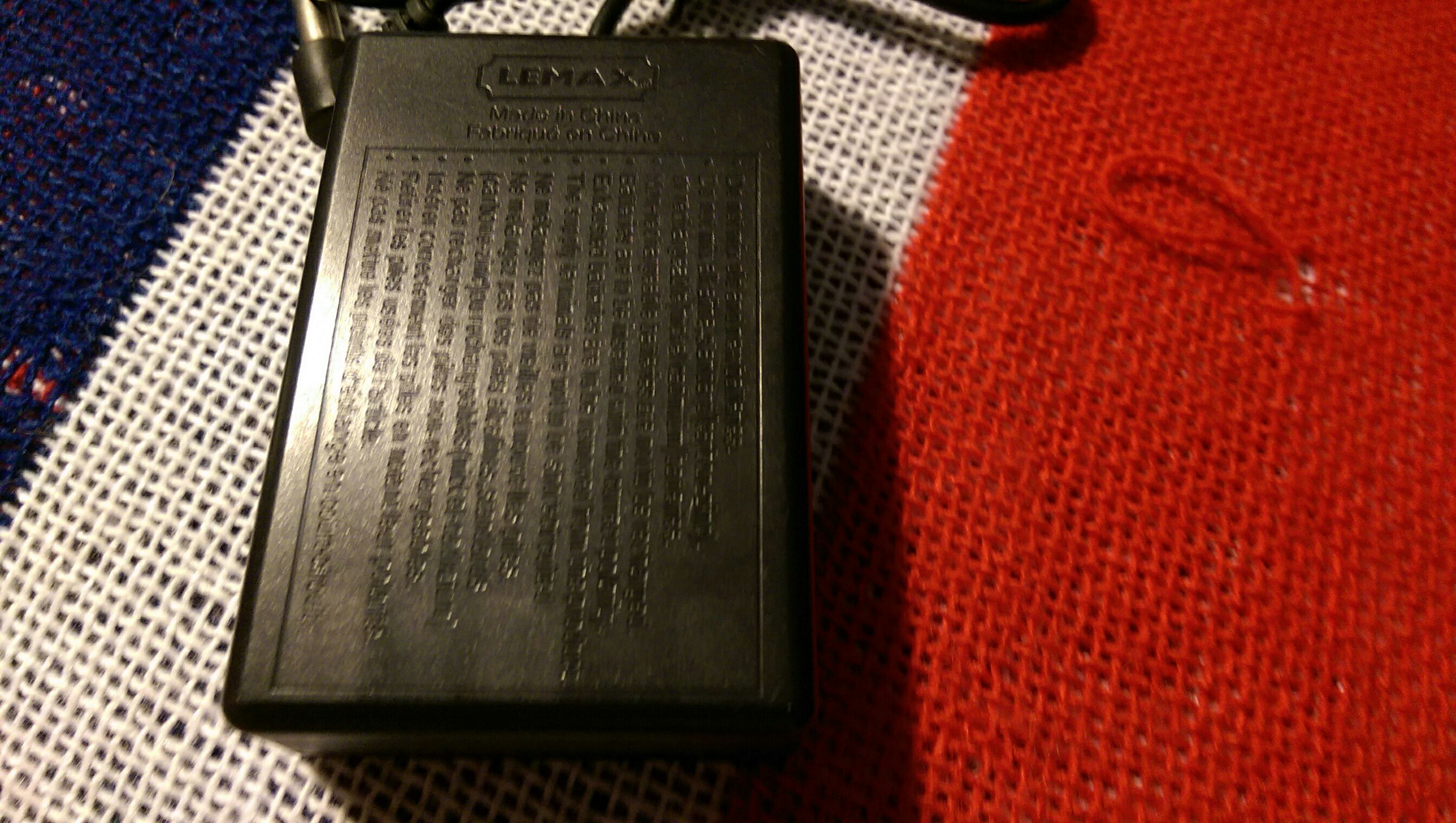 Lemax Battery operated unit  (Christmas Battery operated) ornament collectible - Main Image 2