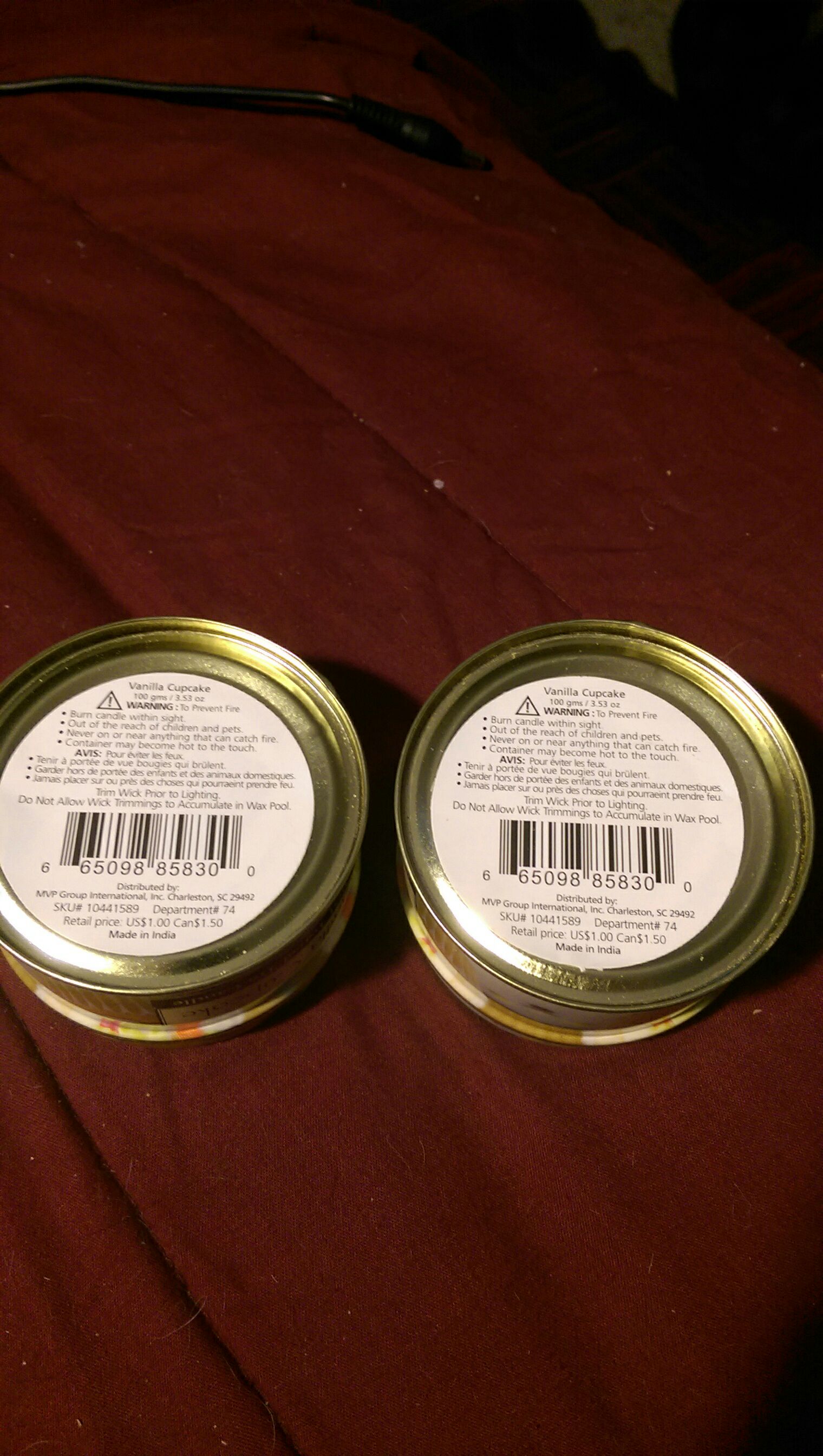 Scented Travel Tin Candle Vanilla Cupcake (4)  (Tin Candle) ornament collectible - Main Image 2