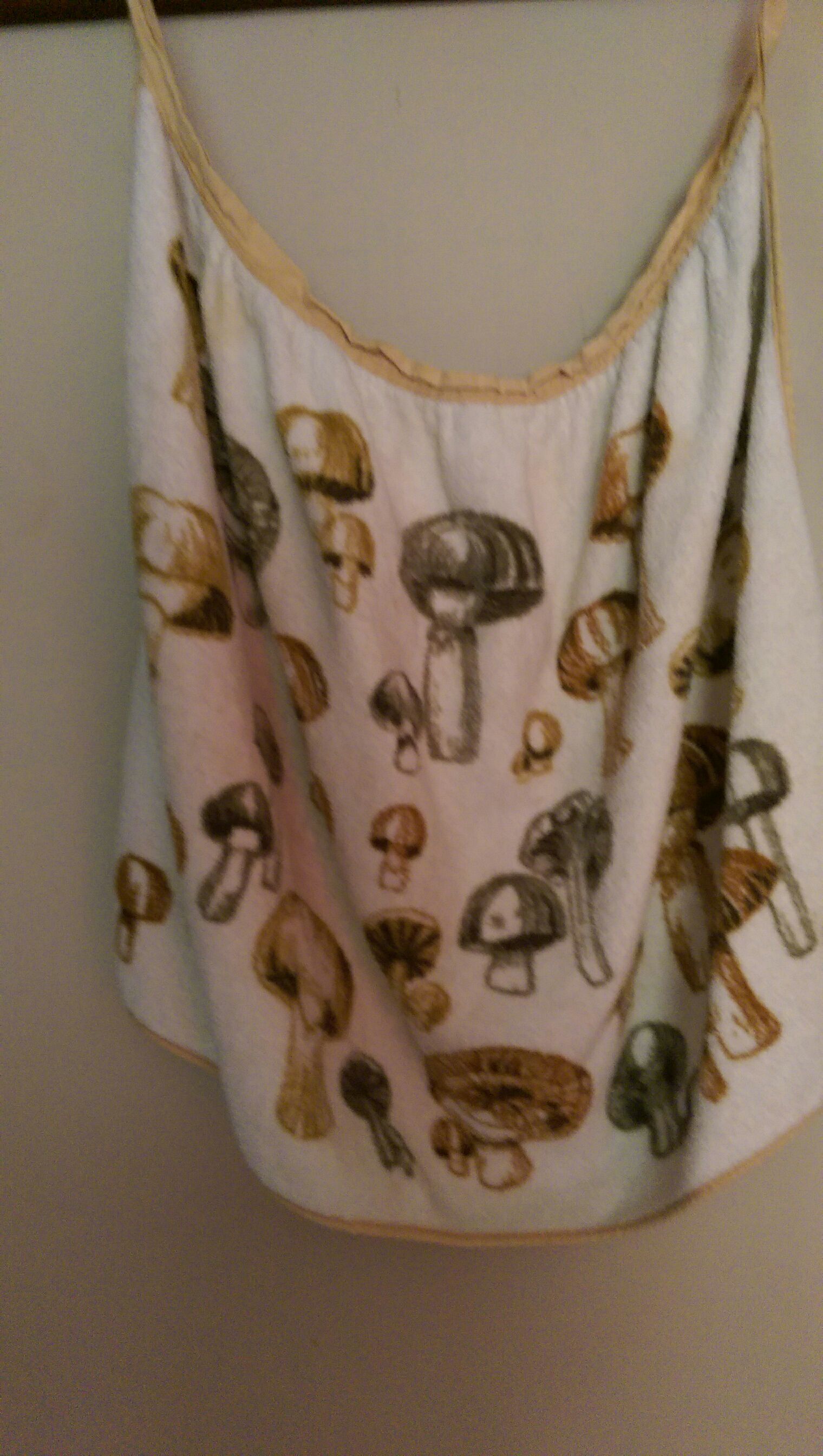 Glass Bird Clip On Green