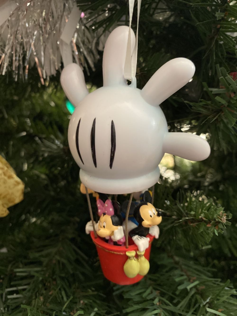 Mickey And The Gang In Hotair Balloon - Disney Mickey and Friends ornament collectible - Main Image 2
