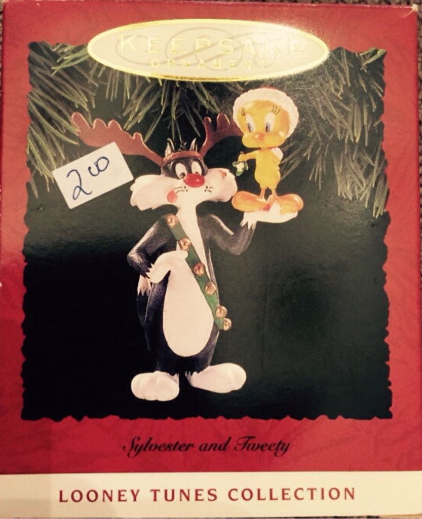 Hawaii black, red flowers Fan