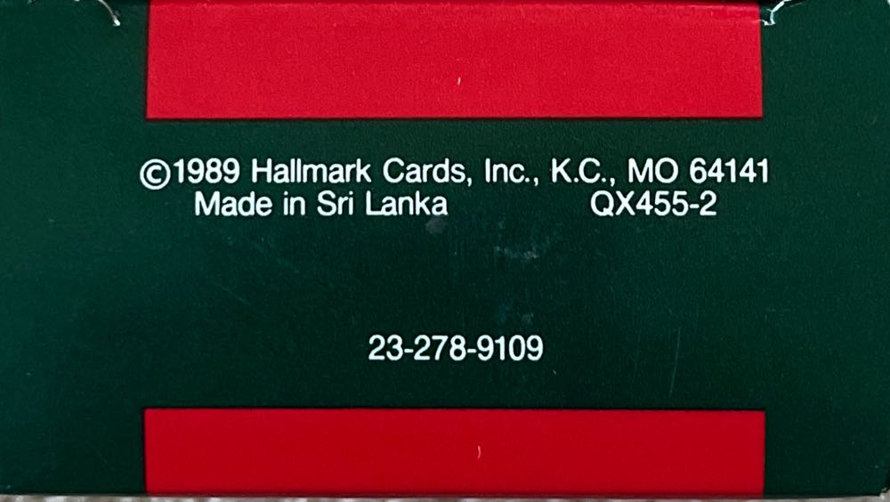 Thimble Puppy - Thimble Series (Collector’s Series) ornament collectible - Main Image 4