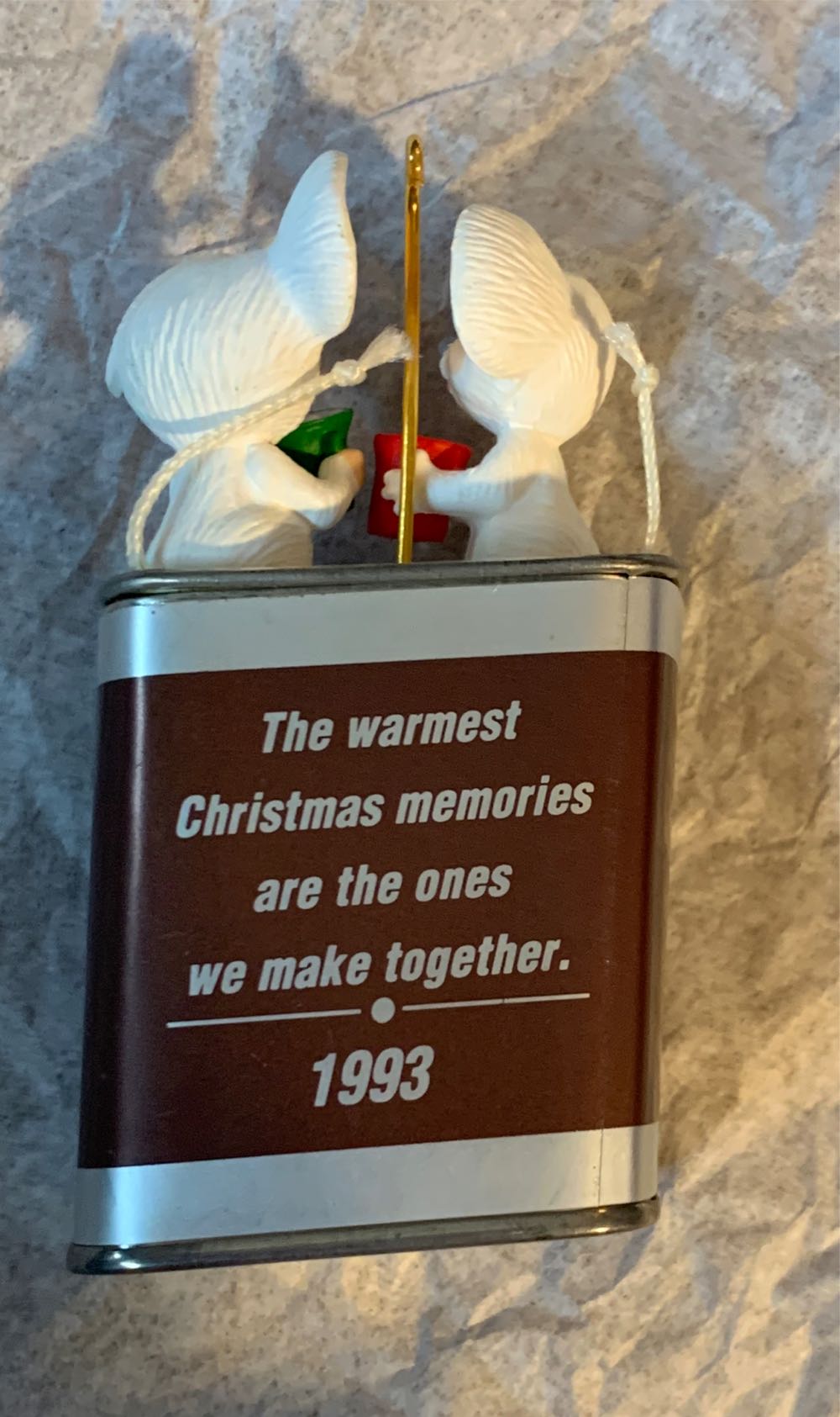Warm And Special Friends - Hershey’s (Food, Hershey, Mice) ornament collectible [Barcode 015012028744] - Main Image 4