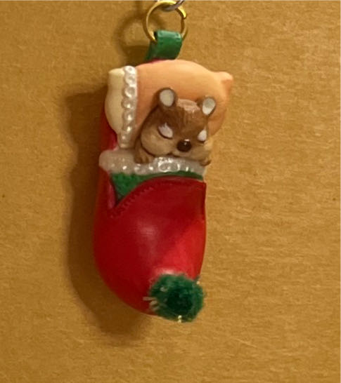 Sweet Slipper Dream - Animals (Chipmunk) ornament collectible [Barcode 015012581348] - Main Image 3