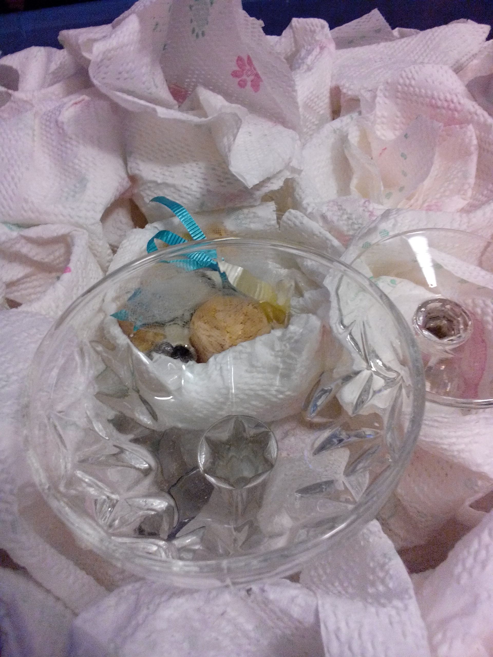 Champagne Diamond Stemmed Glasses  (Stemmed Glasses) ornament collectible - Main Image 2