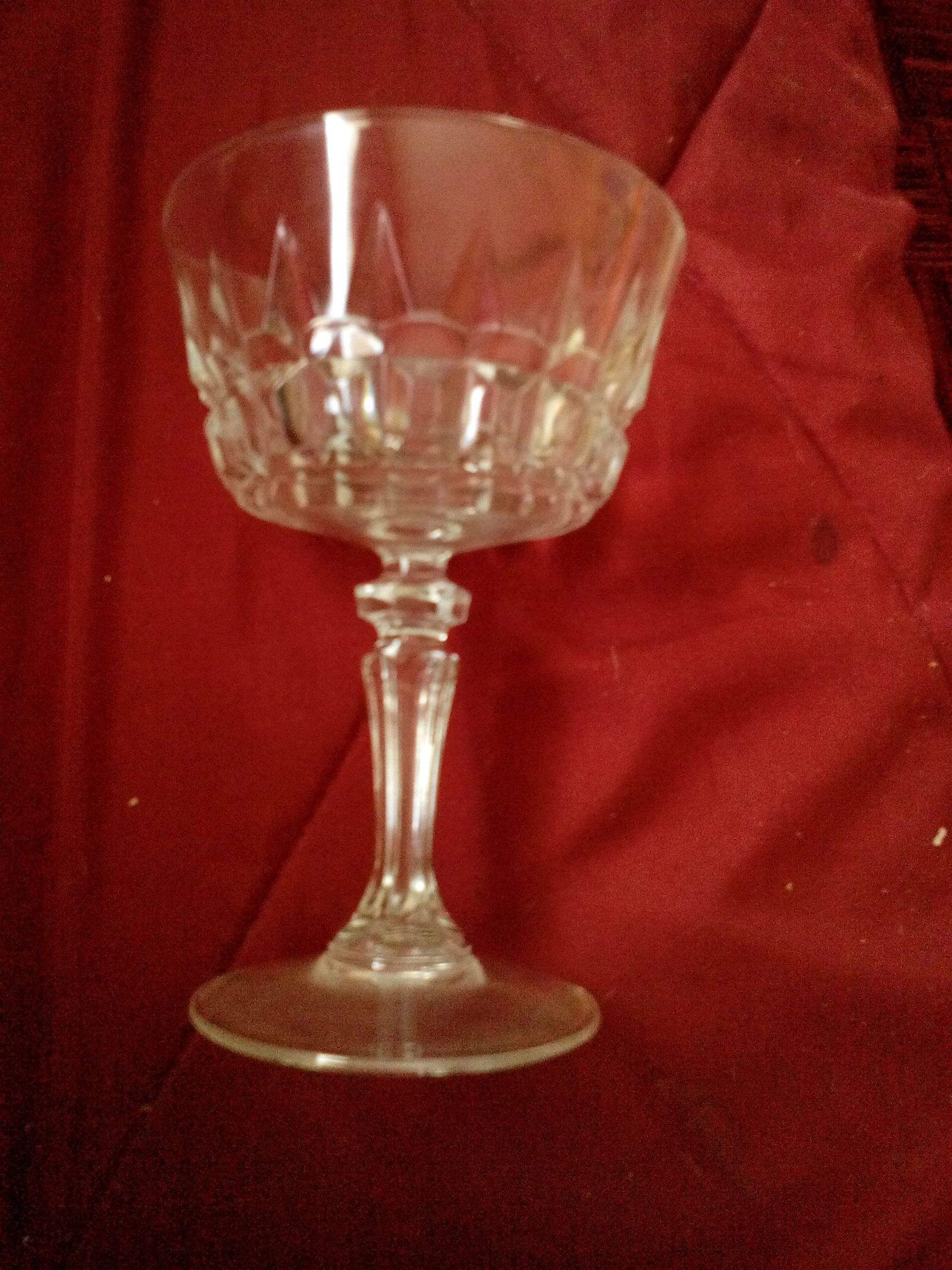 Desert Glass etched bowl (4)  (Stemmed Glasses) ornament collectible - Main Image 1
