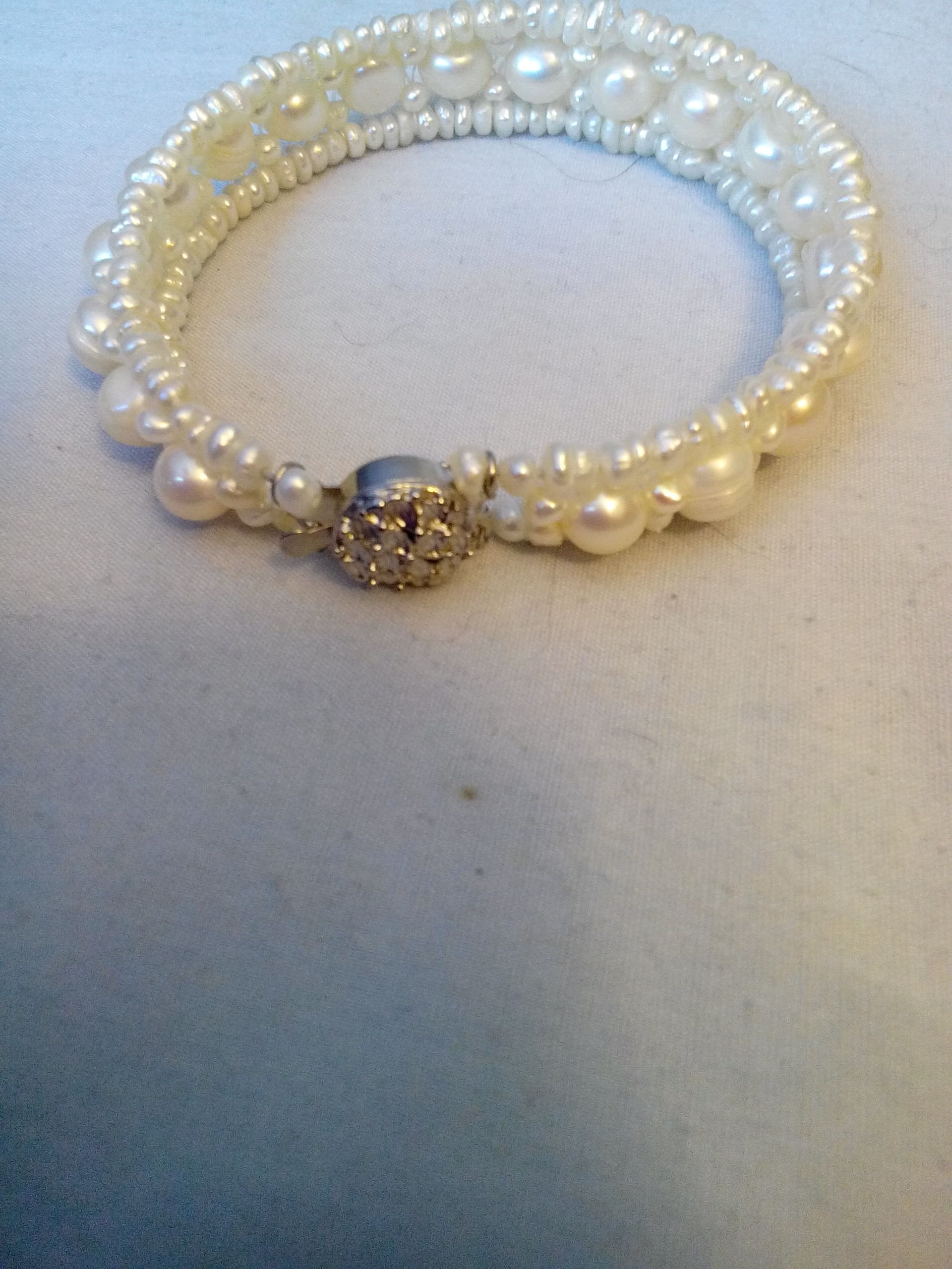 Pearl Bracelet  (Yve’s Costume Jewelry) ornament collectible - Main Image 1