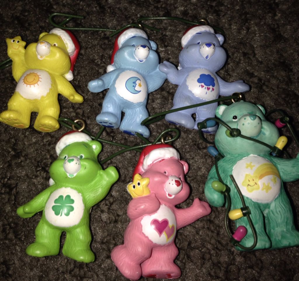 Flag bar military pin