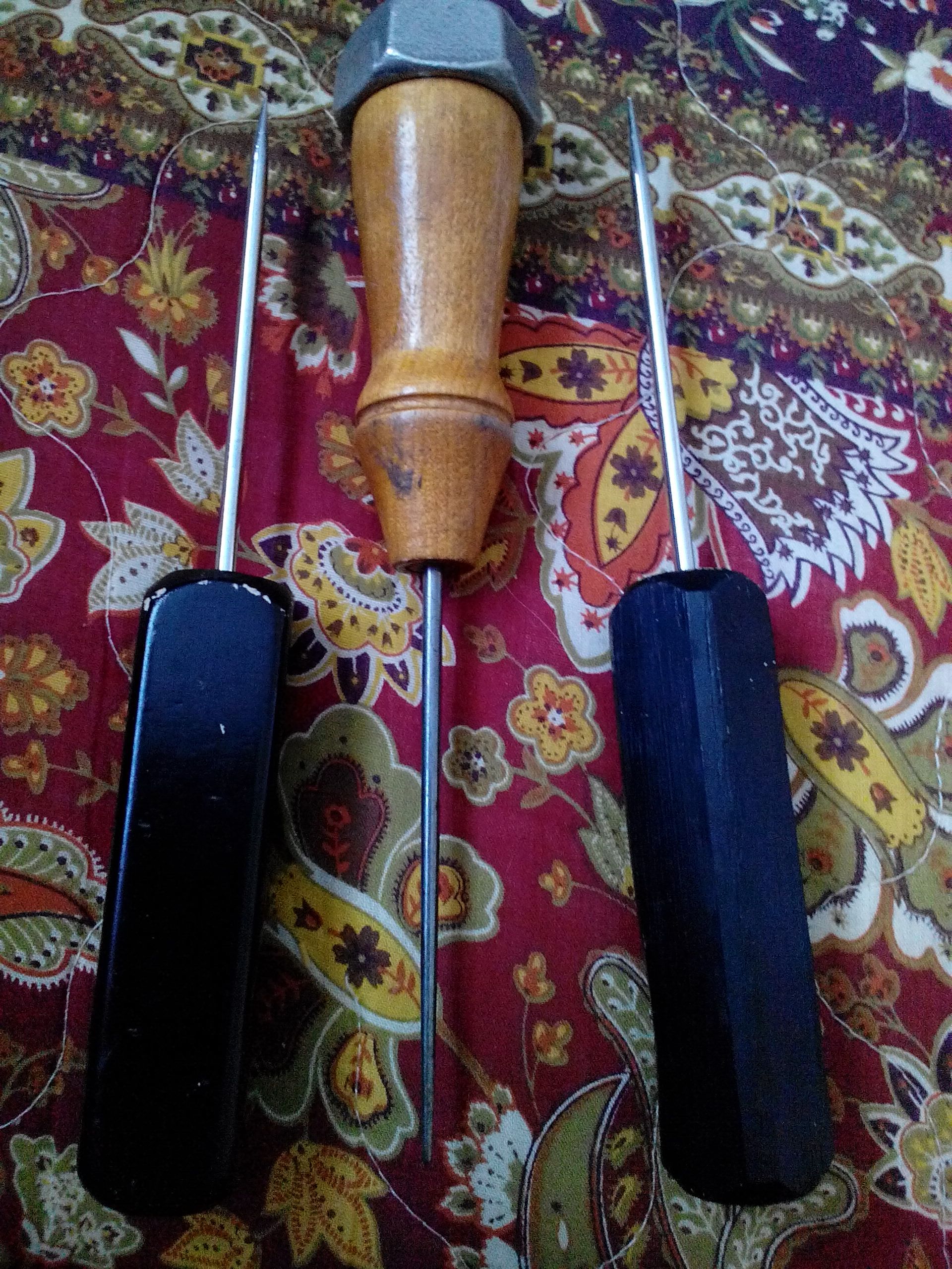 Ice Knife  (Kitchenware) ornament collectible - Main Image 2