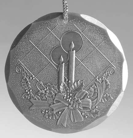 Sneeuwman Met Sneeuwpoppen Op Draaischijf In Buik