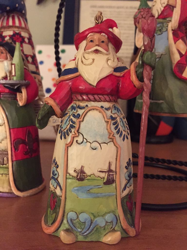 Jim Shore Holland Santa - Bronners (Santa) ornament collectible - Main Image 1