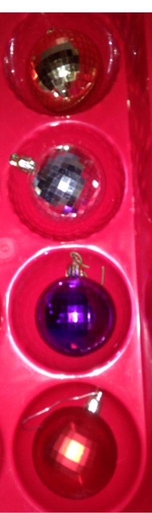 Rode Muts Met Witte Kwast Met Cadeau