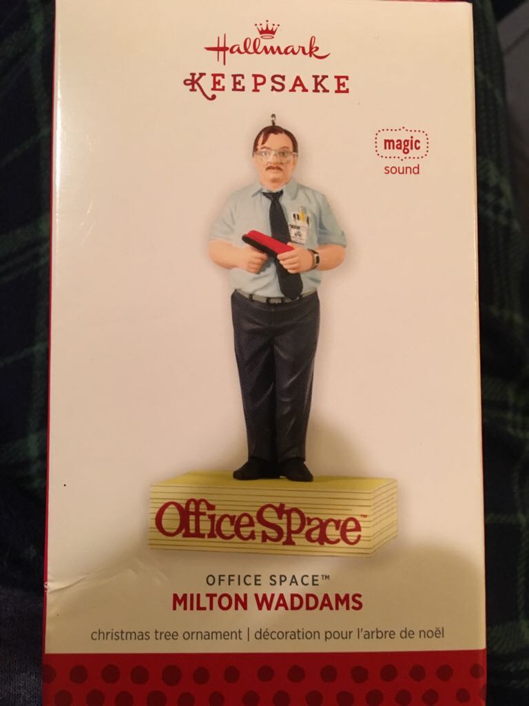 Purple Bead, White Hawaiian shell Bracelet