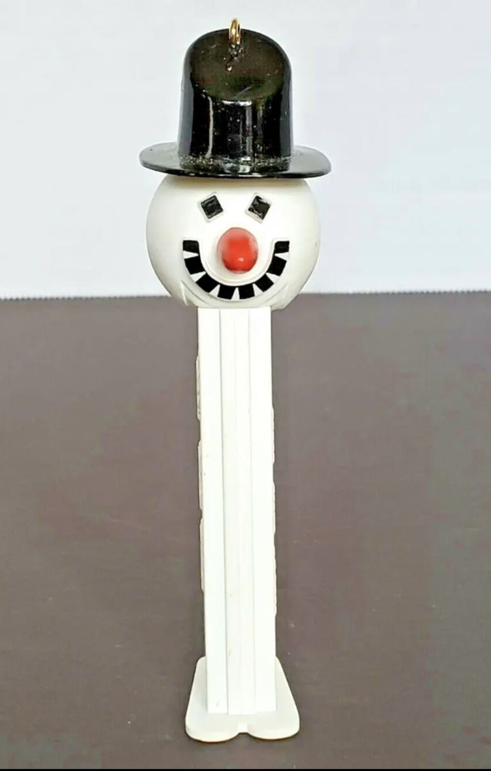 Pez Snowman - Pez (Pez) ornament collectible - Main Image 3