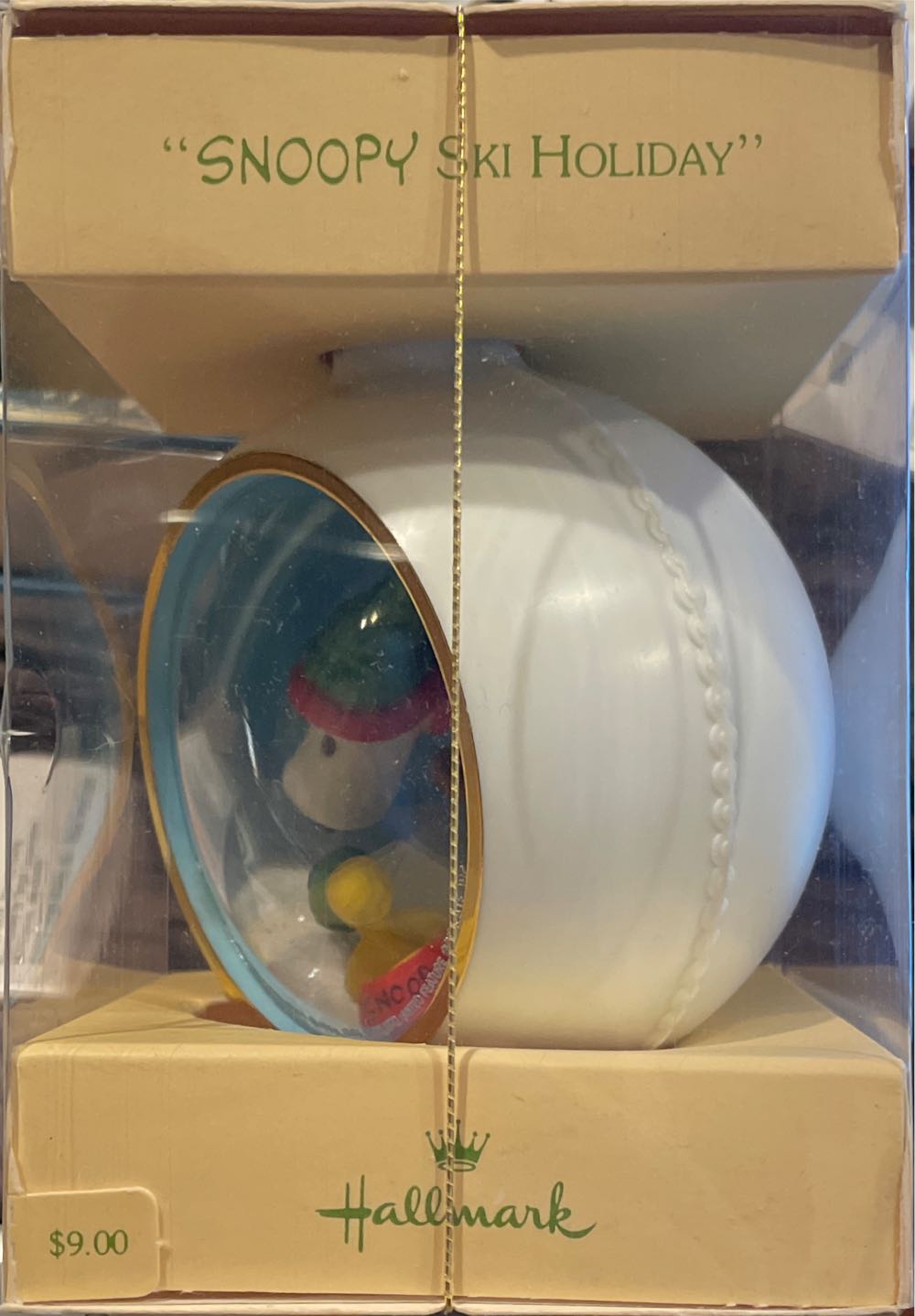 Snoopy & Friends ”Ski Holiday” - Snoopy Panorama Ball (Peanuts) ornament collectible - Main Image 3