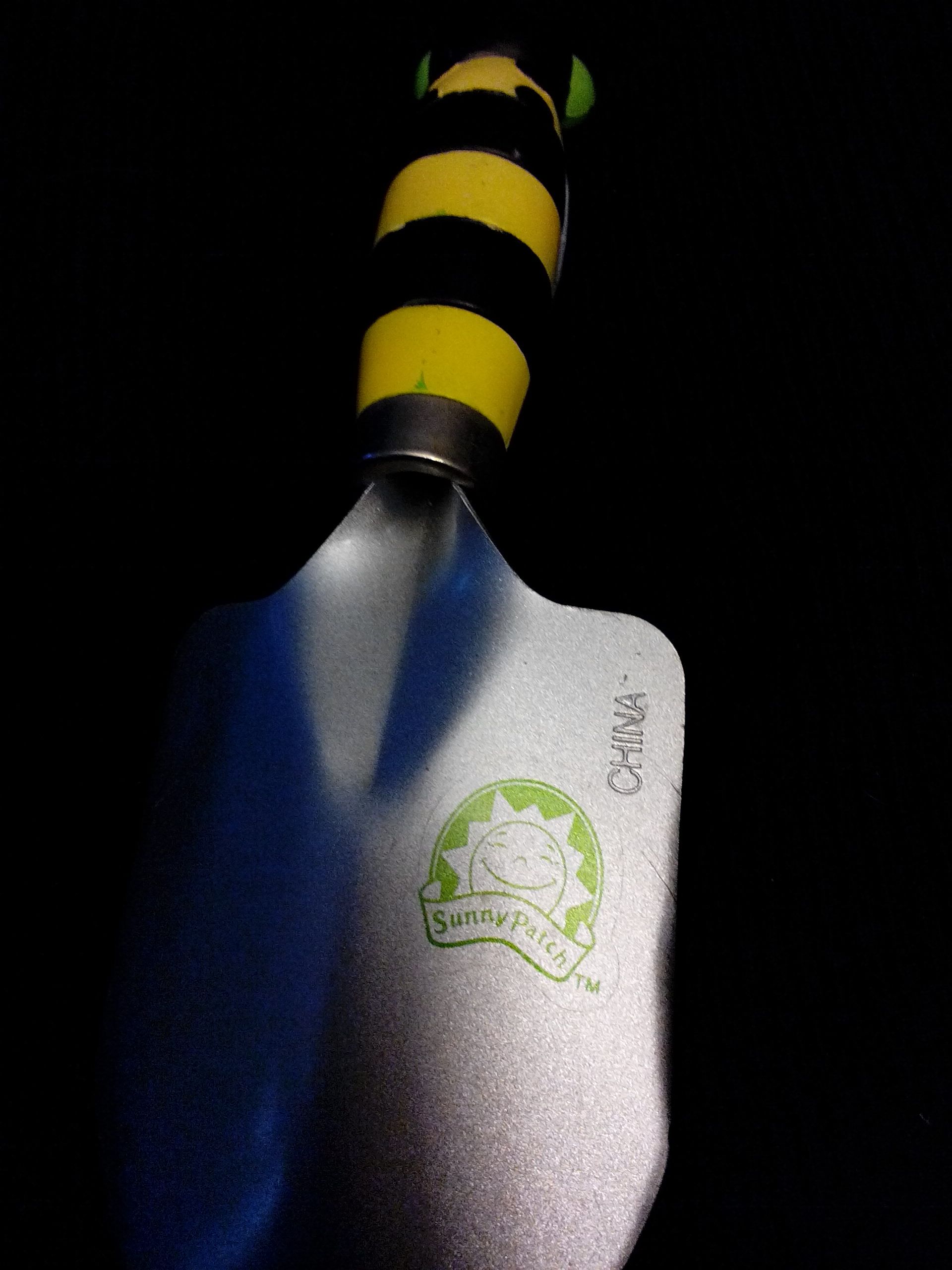 Child Shovel Fly Decor  (Gardening) ornament collectible - Main Image 2