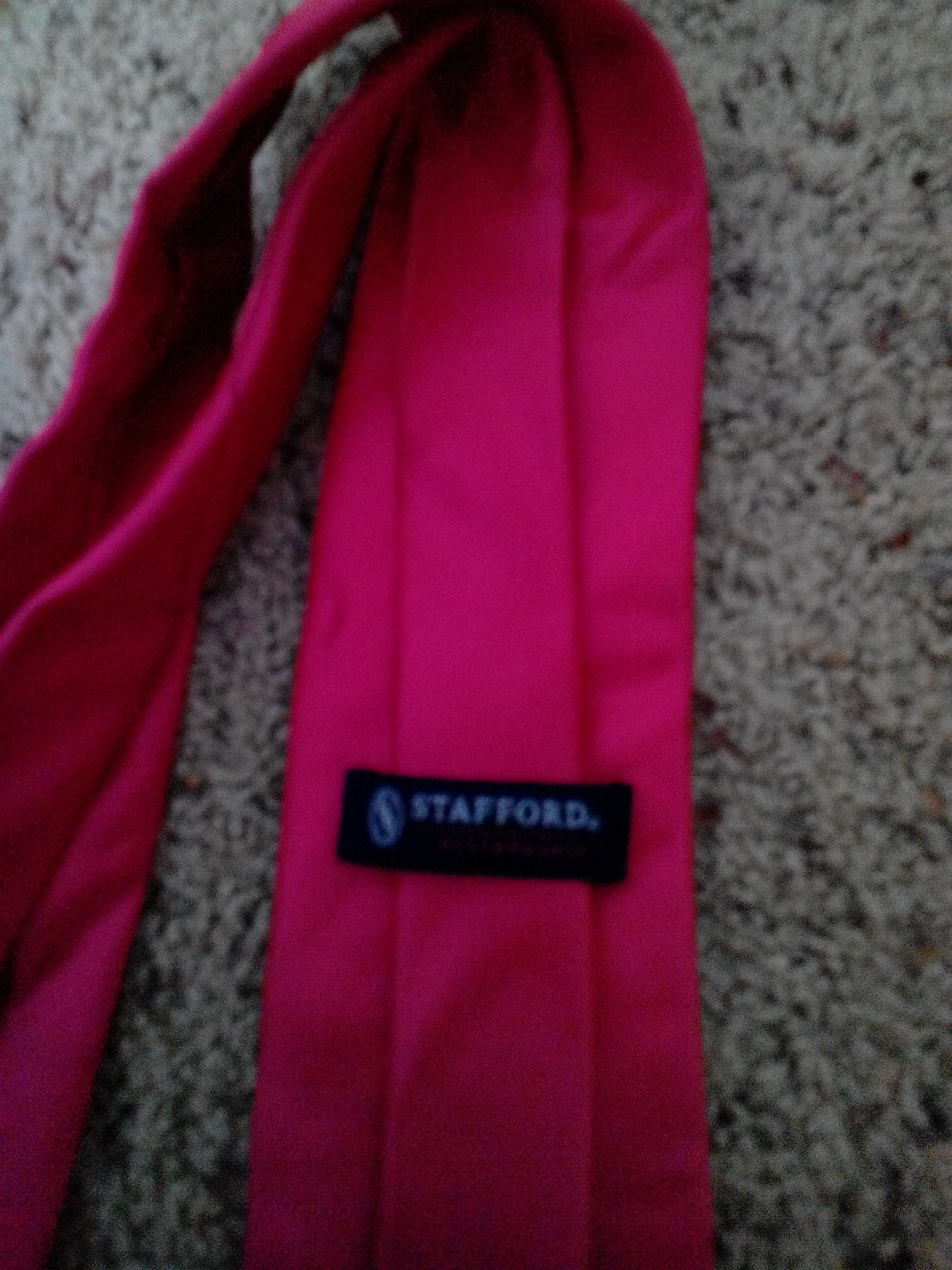 Pink Neck tie  (Neck tie) ornament collectible - Main Image 2