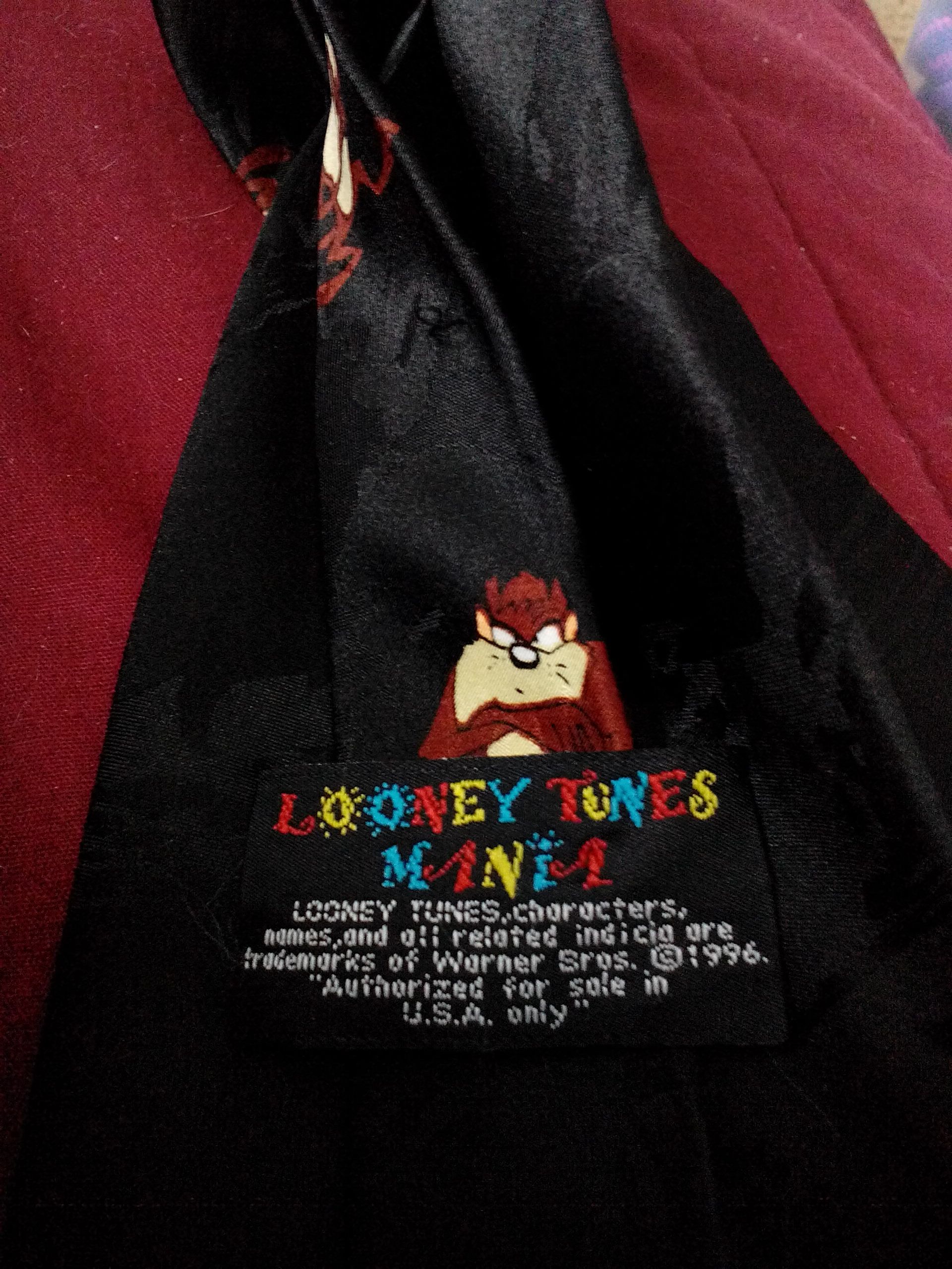 Taz Neck tie  (Loony Tunes Neck Tie) ornament collectible - Main Image 2