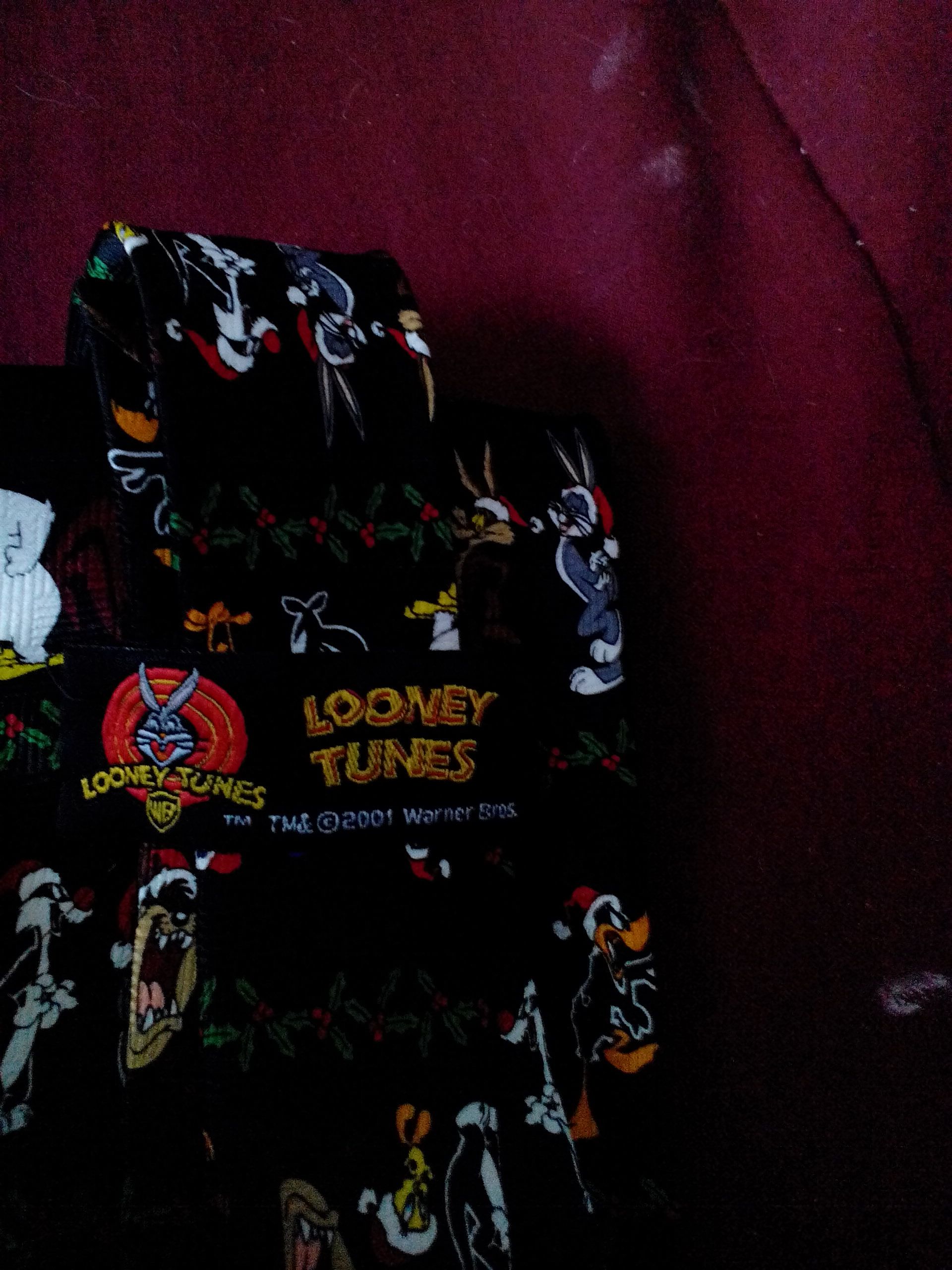 Christmas Looney Tunes Neck tie  (Loony Tunes Neck Tie) ornament collectible - Main Image 2