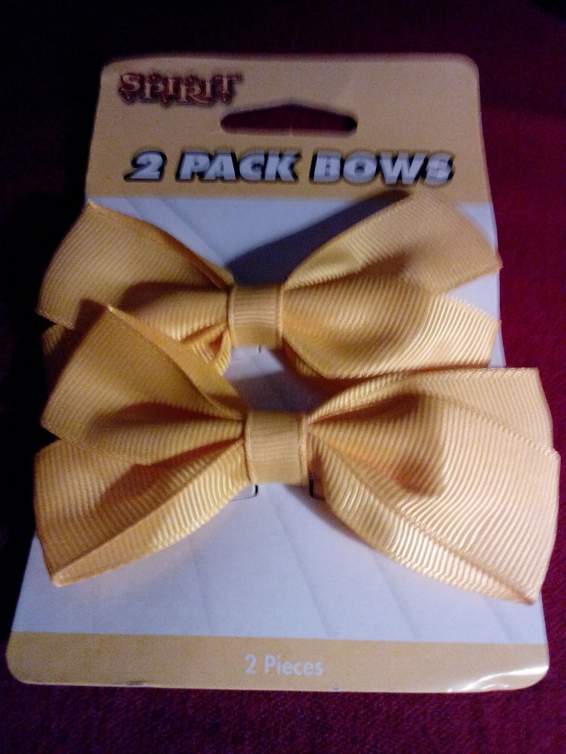 Bow Barrett Yellow  (Halloween Barrett) ornament collectible - Main Image 1