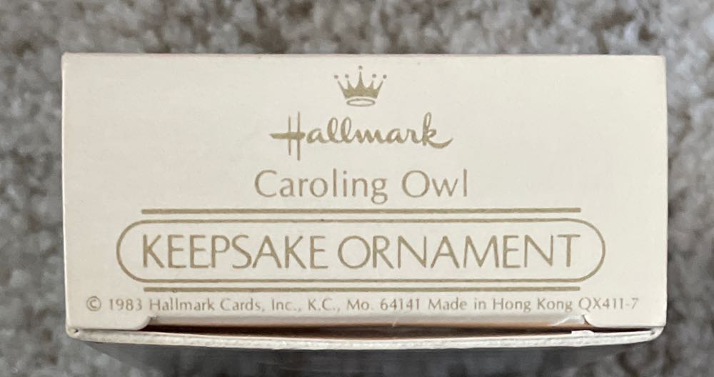 Caroling Owl - Birds (Owls) ornament collectible - Main Image 3