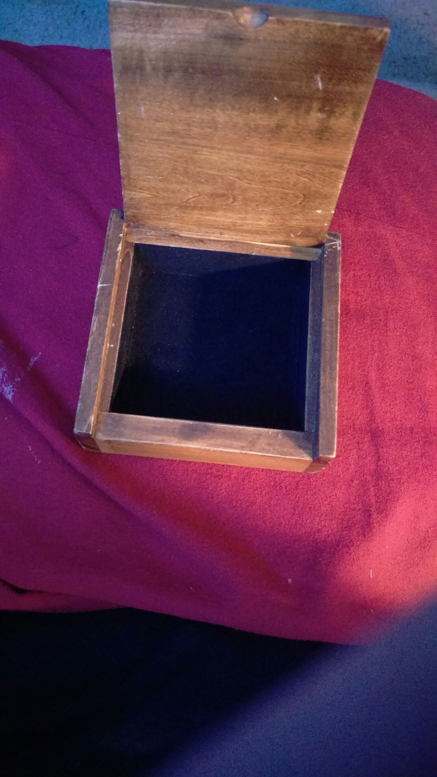 Australian Crystal/ Pearl Earrings