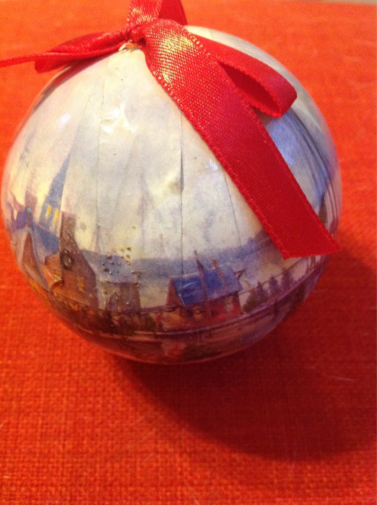 Winter Town  ornament collectible - Main Image 2